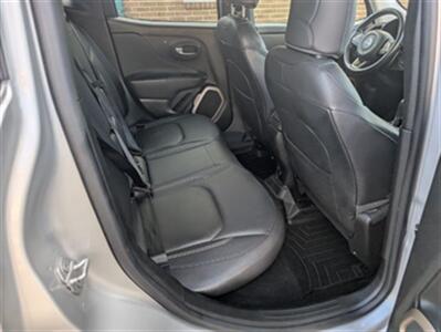 2015 Jeep Renegade Limited 4x4   - Photo 17 - Knoxville, TN 37919