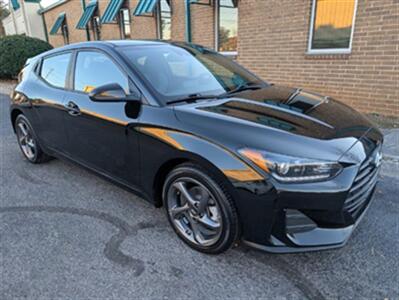 2020 Hyundai Veloster 2.0L - Photo 1 - Knoxville, TN 37919