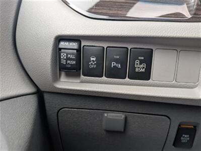 2017 Toyota Sienna XLE 8-Passenger   - Photo 13 - Knoxville, TN 37919