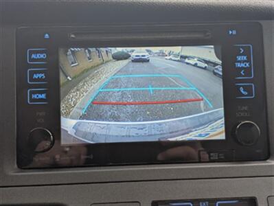 2017 Toyota Sienna XLE 8-Passenger   - Photo 22 - Knoxville, TN 37919