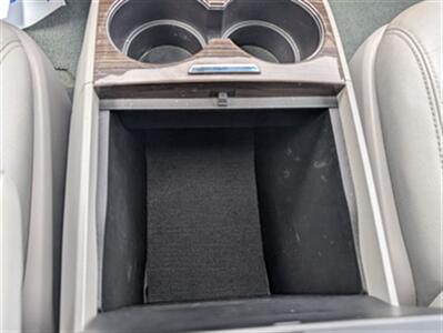 2017 Toyota Sienna XLE 8-Passenger   - Photo 16 - Knoxville, TN 37919