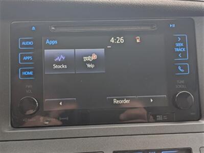 2017 Toyota Sienna XLE 8-Passenger   - Photo 23 - Knoxville, TN 37919