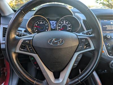 2017 Hyundai Veloster Value Edition   - Photo 10 - Knoxville, TN 37919