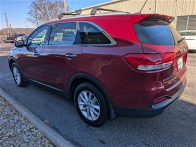 2016 Kia Sorento LX   - Photo 3 - Knoxville, TN 37919