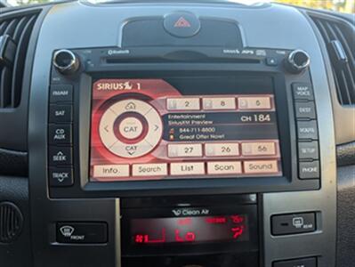 2013 Kia Forte EX   - Photo 15 - Knoxville, TN 37919