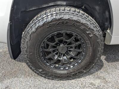 2010 Toyota 4Runner SR5   - Photo 6 - Knoxville, TN 37919