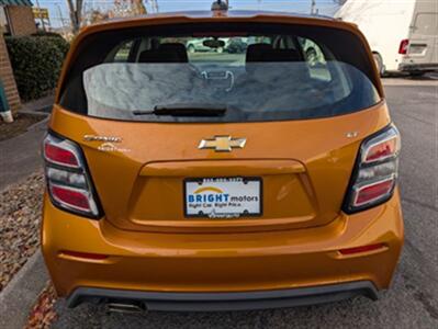 2017 Chevrolet Sonic LT Auto - Photo 5 - Knoxville, TN 37919