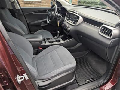 2017 Kia Sorento L   - Photo 19 - Knoxville, TN 37919