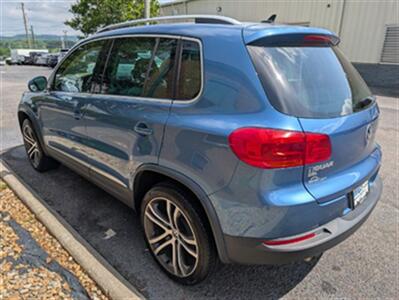 2017 Volkswagen Tiguan 2.0T SEL   - Photo 3 - Knoxville, TN 37919