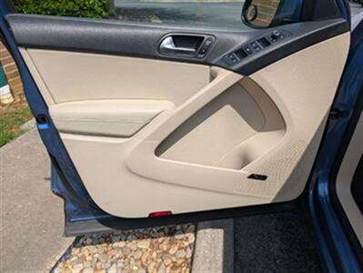2017 Volkswagen Tiguan 2.0T SEL   - Photo 7 - Knoxville, TN 37919