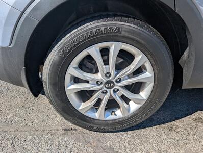 2020 Kia Telluride LX - Photo 6 - Knoxville, TN 37919