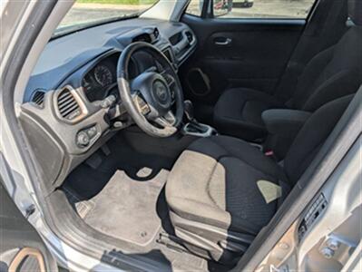 2017 Jeep Renegade Latitude   - Photo 8 - Knoxville, TN 37919