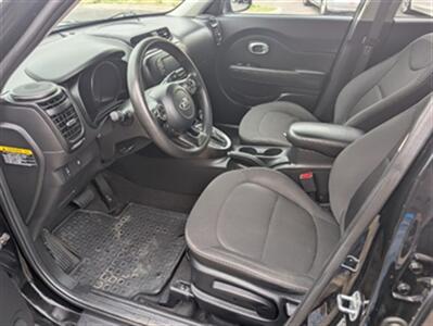 2017 Kia Soul   - Photo 7 - Knoxville, TN 37919