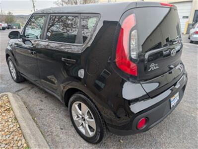 2017 Kia Soul   - Photo 3 - Knoxville, TN 37919