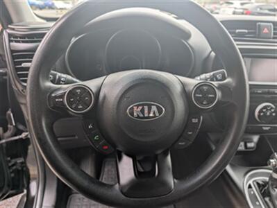 2017 Kia Soul   - Photo 8 - Knoxville, TN 37919