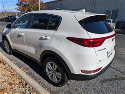 2019 Kia Sportage LX   - Photo 3 - Knoxville, TN 37919