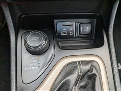 2016 Jeep Cherokee Limited   - Photo 23 - Knoxville, TN 37919