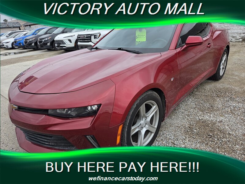 2016 Chevrolet Camaro LT   - Photo 1 - Toledo, OH 43612