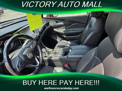 2020 Buick Envision Essence - Photo 3 - Toledo, OH 43612