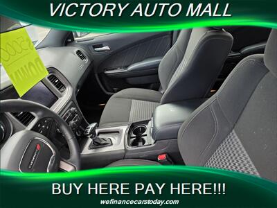 2023 Dodge Charger SXT   - Photo 3 - Toledo, OH 43612