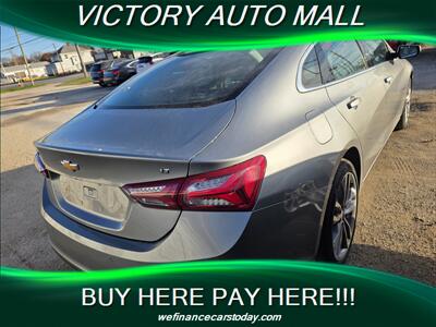 2024 Chevrolet Malibu LT   - Photo 2 - Toledo, OH 43612