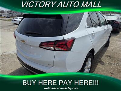 2022 Chevrolet Equinox LT   - Photo 2 - Toledo, OH 43612