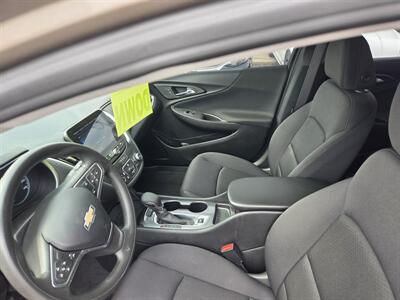 2023 Chevrolet Malibu LS - Photo 3 - Toledo, OH 43612