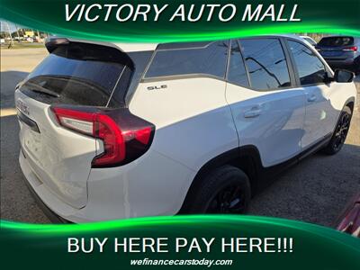 2024 GMC Terrain SLE   - Photo 2 - Toledo, OH 43612