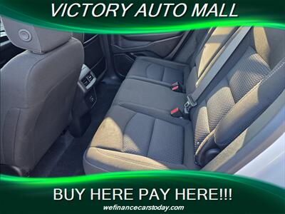 2024 GMC Terrain SLE   - Photo 4 - Toledo, OH 43612