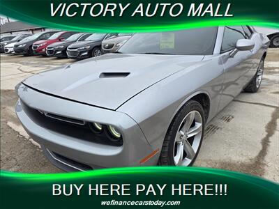 2016 Dodge Challenger SXT   - Photo 1 - Toledo, OH 43612