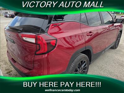 2024 GMC Terrain SLE   - Photo 2 - Toledo, OH 43612