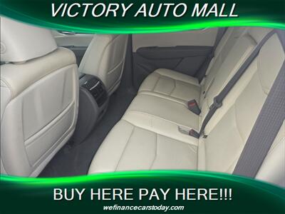 2019 Cadillac XT5 Premium Luxury - Photo 4 - Toledo, OH 43612