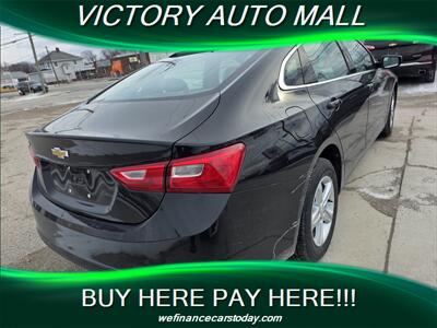 2023 Chevrolet Malibu LS Fleet - Photo 2 - Toledo, OH 43612