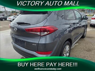 2017 Hyundai TUCSON SE - Photo 2 - Toledo, OH 43612