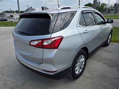 2018 Chevrolet Equinox LT   - Photo 2 - Toledo, OH 43612