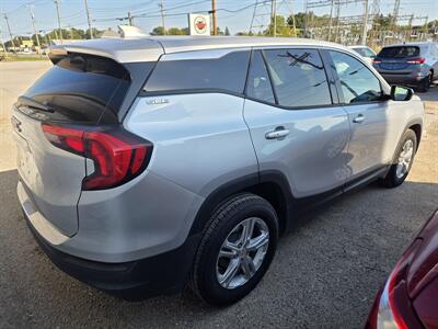 2020 GMC Terrain SLE   - Photo 2 - Toledo, OH 43612
