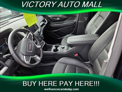 2023 GMC Terrain SLT   - Photo 3 - Toledo, OH 43612