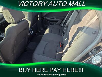 2025 Chevrolet Malibu LT   - Photo 4 - Toledo, OH 43612