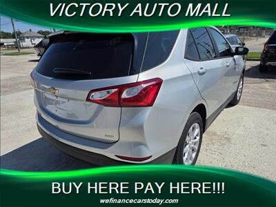 2021 Chevrolet Equinox LS - Photo 2 - Toledo, OH 43612