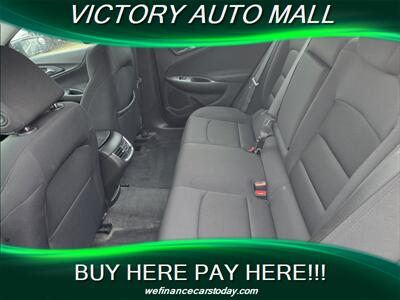 2023 Chevrolet Malibu LT   - Photo 4 - Toledo, OH 43612