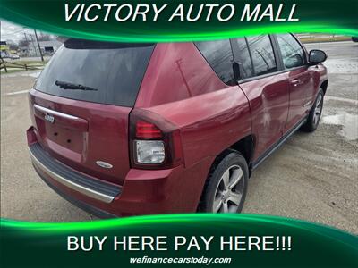 2017 Jeep Compass Latitude   - Photo 2 - Toledo, OH 43612