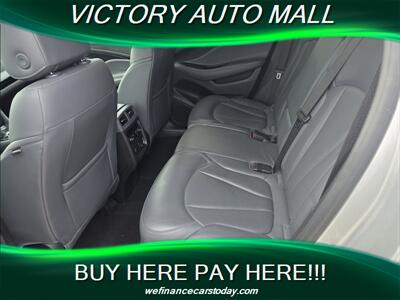 2019 Buick Envision Essence   - Photo 4 - Toledo, OH 43612