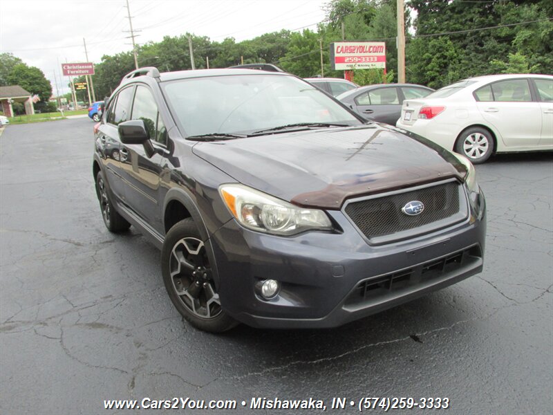2014 Subaru XV Crosstrek 2.0i Premium AWD - Photo 1 - Mishawaka, IN 46545