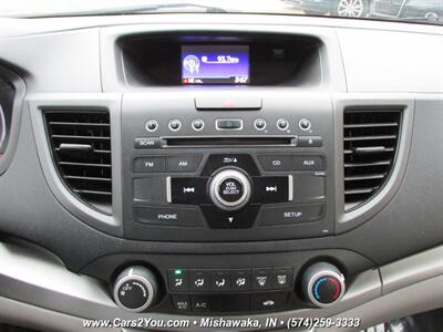 2013 Honda CR-V LX AWD   - Photo 24 - Mishawaka, IN 46545