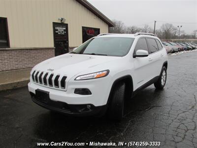 2014 Jeep Cherokee Latitude 4x4   - Photo 4 - Mishawaka, IN 46545