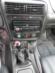2002 Chevrolet Camaro Z28 Convertible 35th Anniversary   - Photo 24 - Mishawaka, IN 46545