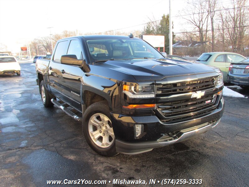2017 Chevrolet Silverado 1500 LT   - Photo 1 - Mishawaka, IN 46545