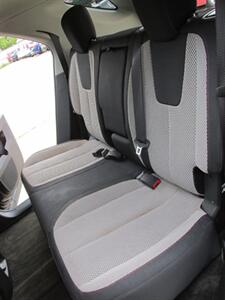 2017 Chevrolet Equinox LT AWD   - Photo 11 - Mishawaka, IN 46545