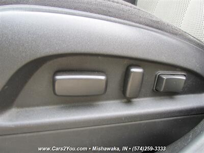 2017 Chevrolet Equinox LT AWD   - Photo 10 - Mishawaka, IN 46545