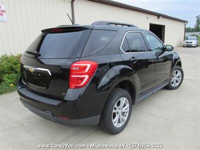 2017 Chevrolet Equinox LT AWD   - Photo 4 - Mishawaka, IN 46545